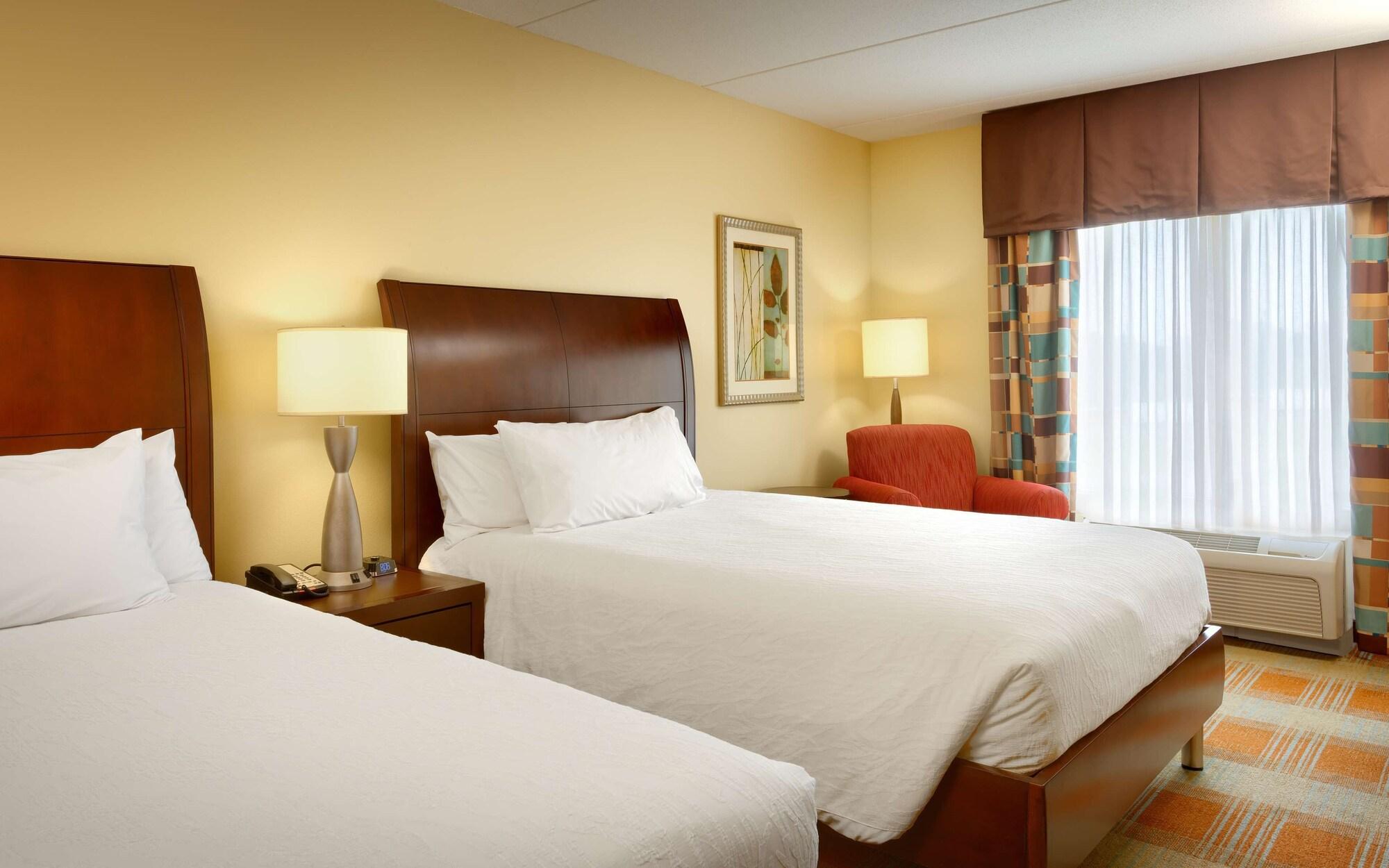 Hilton Garden Inn Кларксвилл Экстерьер фото