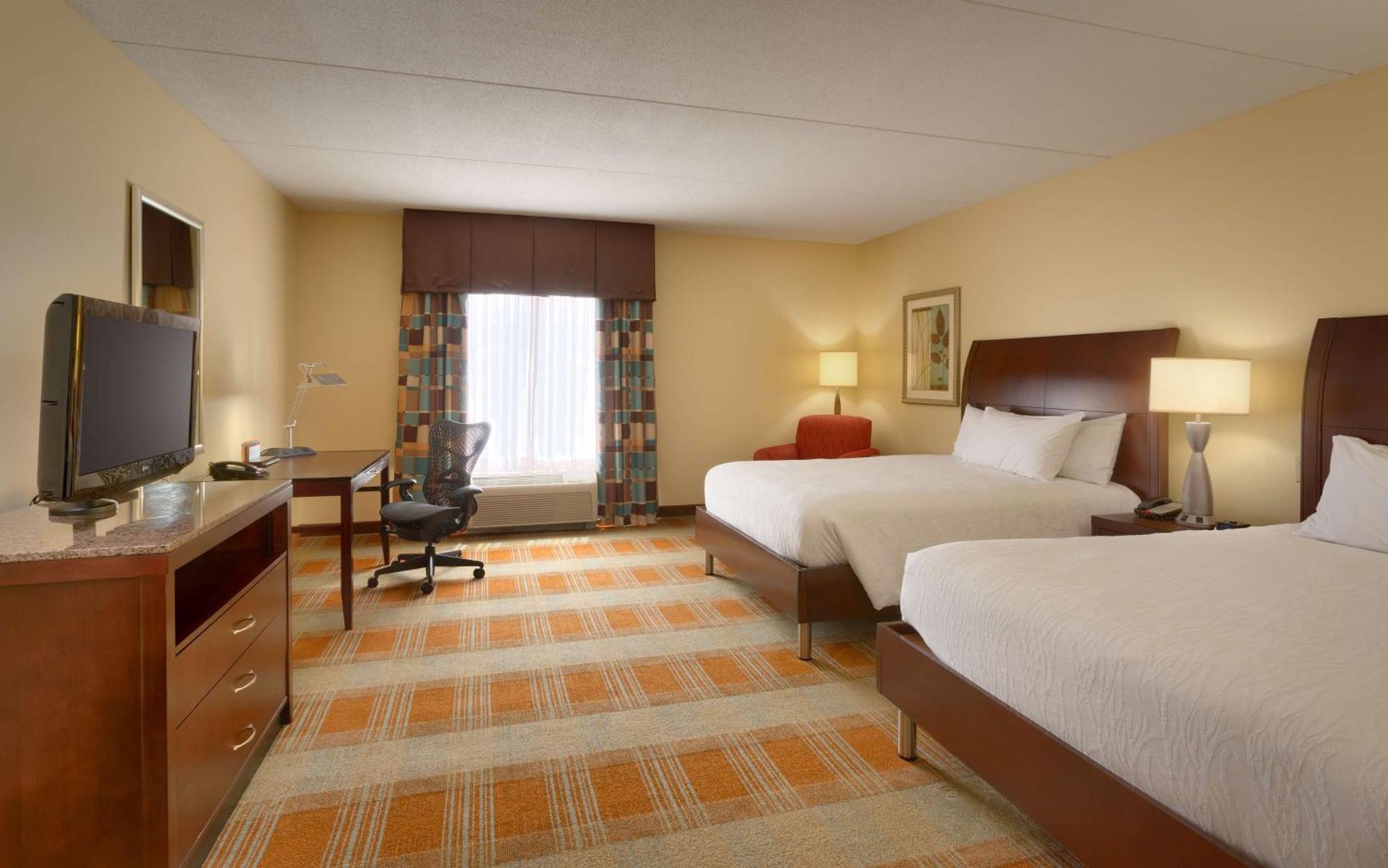 Hilton Garden Inn Кларксвилл Экстерьер фото