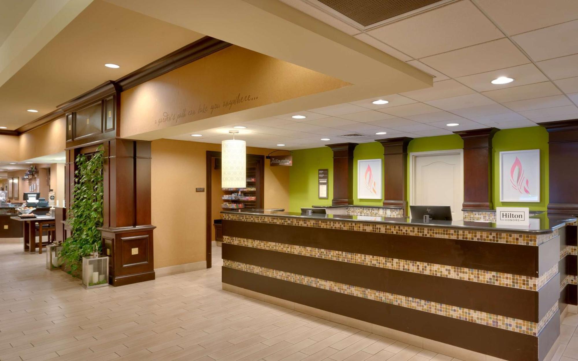 Hilton Garden Inn Кларксвилл Экстерьер фото