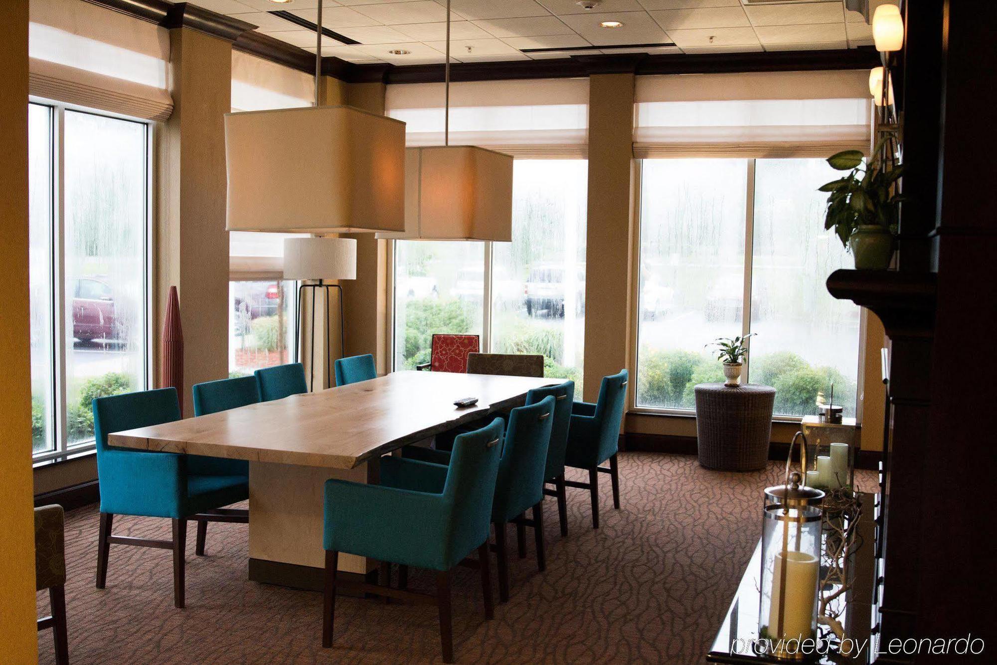 Hilton Garden Inn Кларксвилл Экстерьер фото